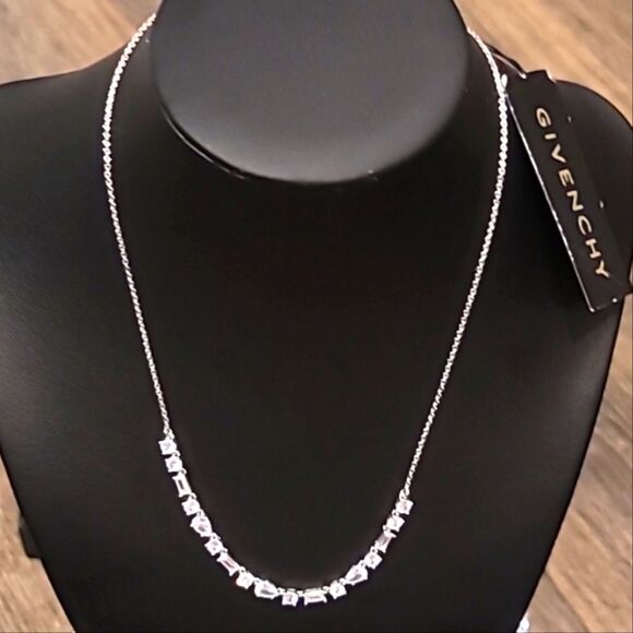 Givenchy Multi-Shaped Necklace & Extender - Picture 4 of 10